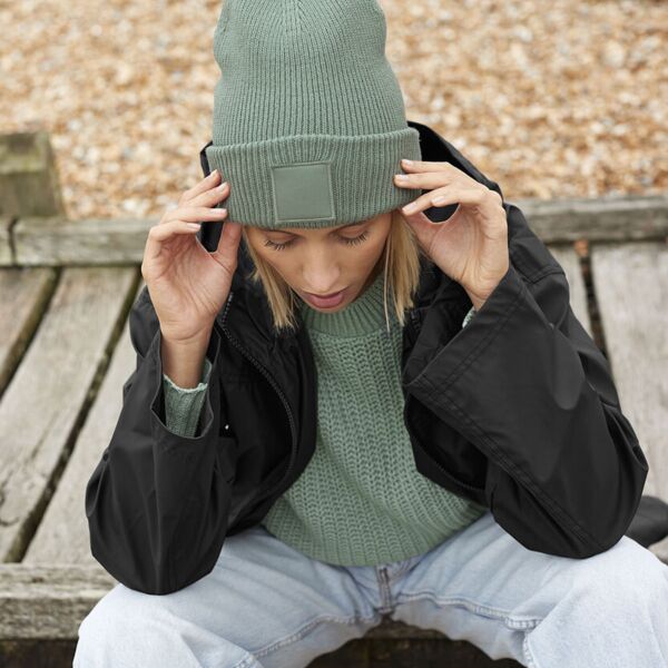 Deep-cuffed tonal patch beanie Thumbnail